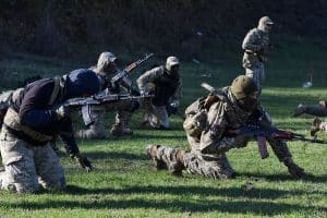 Vor fi aduși bărbații ucraineni din străinătate sau femeile vor fi trimise pe front? – Un fost oficial militar de la Kiev explică ce prevede noua mobilizare anunțată de Zelenski