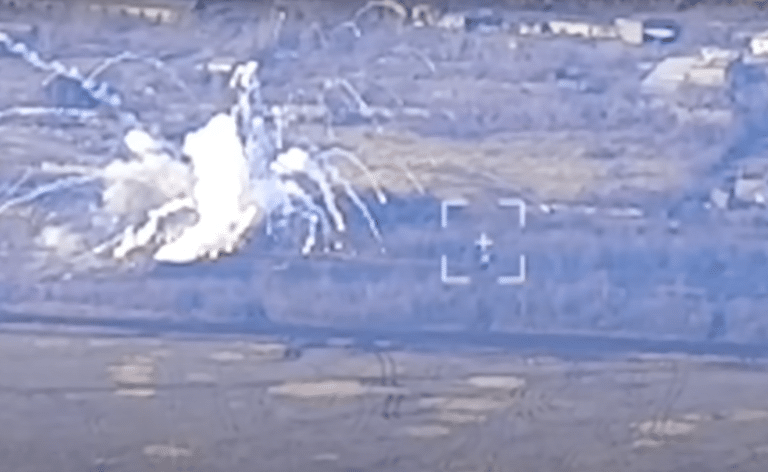 VIDEO Cum a fost distrus un sistem antiaerian rusesc cu o operațiune combinată a unei unități HIMARS cu forțele speciale ucrainene