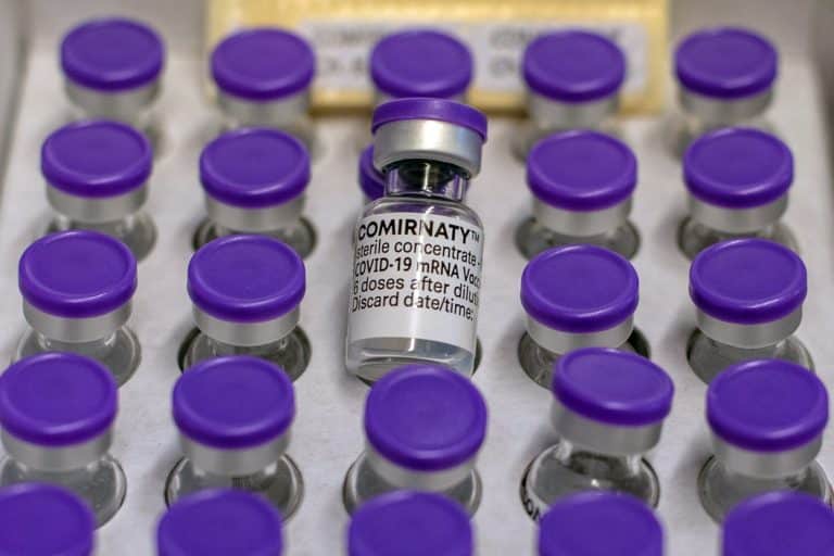 Pfizer a dat în judecată România privind vaccinurile anti-Covid / 28 mil. de doze, în valoare de 550 mil. euro, din contractul inițial, refuzate de România / Ce spune ministrul Sănătății