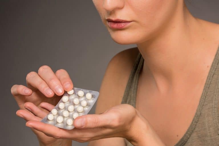 Farmaciile vor putea elibera antibiotice fără rețetă, dar numai doza pentru 3 zile