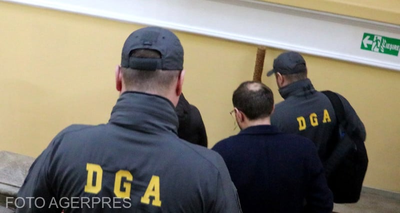 Primarul PSD din Botoşani, denunţat la DNA chiar de soţul candidatei care ar fi primit subiectele la concurs