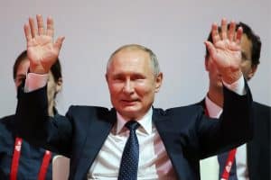 „Sincer, Putin ar câștiga alegeri democratice în aproape orice țară din Europa” – rușii, pe internet, despre alegerile prezidențiale, între adorație și ironie anonimă