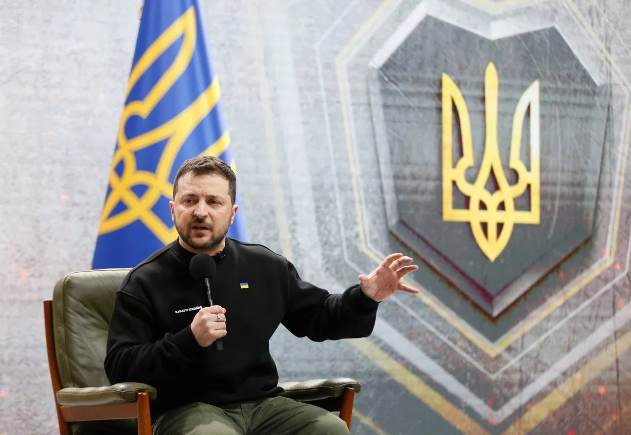 VIDEO Dacă îl sună Putin, îi va răspunde? Replica ironică a lui Zelenski