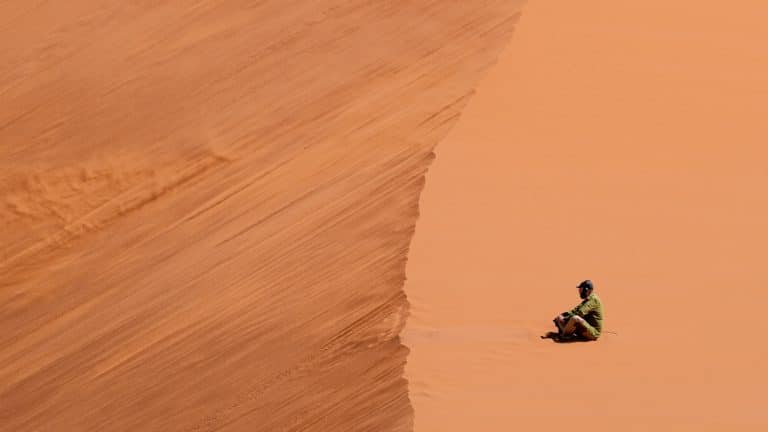 Să-l cunoaștem pe românul care a înregistrat sunetele deșertului pentru Dune 2: „Tuaregii m-au ajutat să găsesc locațiile perfecte”