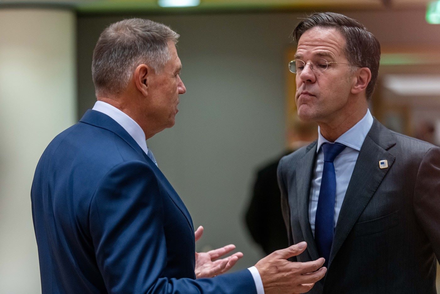 „Un om minunat”. Prima reacție a premierului olandez Mark Rutte despre Klaus Iohannis, contracandidatul său la conducerea NATO