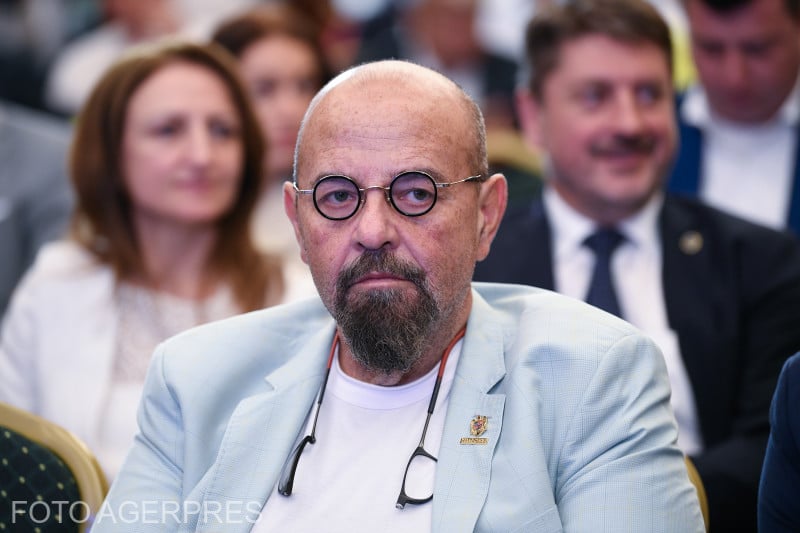 Cristian Popescu-Piedone, 44% în intenția de vot dacă duminică ar fi alegeri pentru Primăria Capitalei. Nicușor Dan, 27% – sondaj Avangarde pentru Digi 24 / Cum s-ar împărți voturile dacă s-ar retrage Piedone