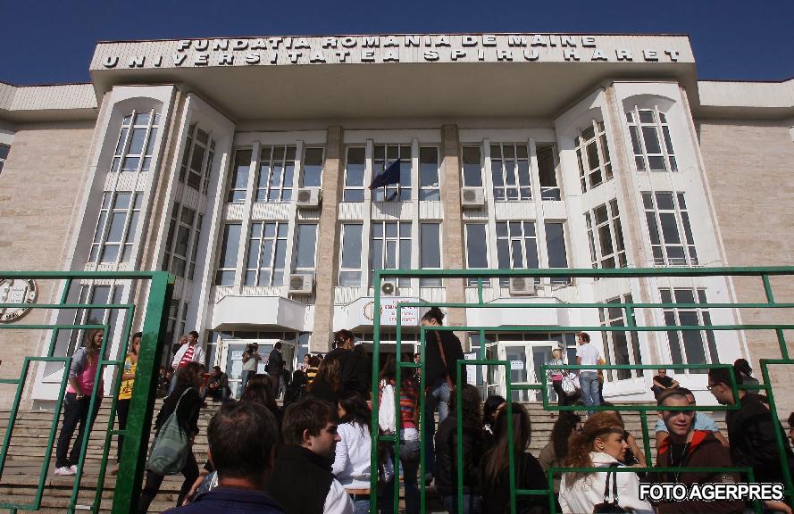 „Îi trimiteam câte un porc în fiecare iarnă”. O familie întreagă a obținut diplome fără să calce la examene. Fostul prorector al Universității Spiru Haret a fost condamnat