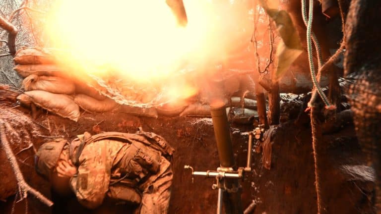 LIVE Război în Ucraina – ziua 779: Rusia trimite trupe din Orientul Îndepărtat în Ucraina pentru a suplini pierderile / Moscova e „obligată” să lanseze lovituri asupra infrastructurii energetice ucrainene / Ucraina „riscă să se prăbușească” sub asaltul Rusiei fără sprijinul SUA