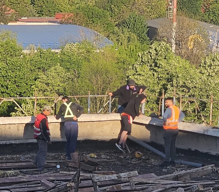 ȚARA lui „MERGE ȘI AȘA” / 38 de morți și aproape 800 de răniți pe șantierele României din cauză că nu au purtat echipamente de protecție