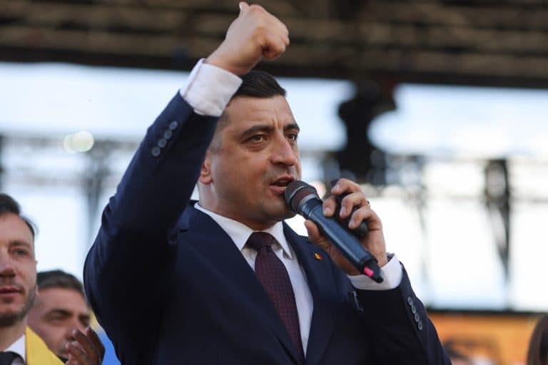 „Partidul pro-rus” AUR pregătește provocări contra Ucrainei, susține Kievul / Reacția partidului lui George Simion: „E o aberație”