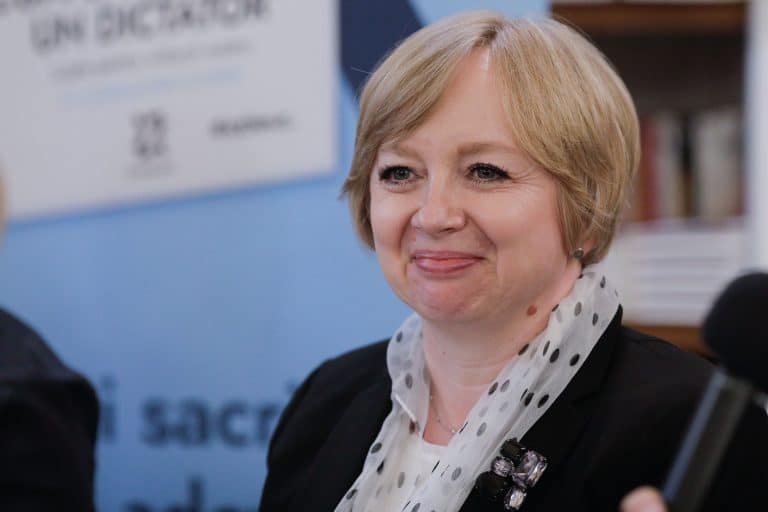 Jurnalista Emilia Șercan anunță prima victorie în instanță în dosarul de kompromat