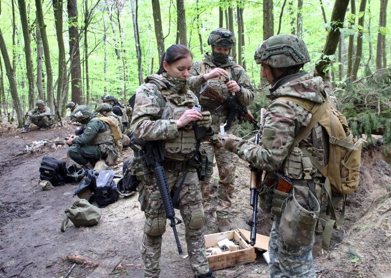 LIVE Război în Ucraina – ziua 792: Lukașenko – Există premise pentru negocieri de pace / SUA au trimis în secret rachete ATACMS / Rusia: Vom lovi Polonia dacă primește arme nucleare