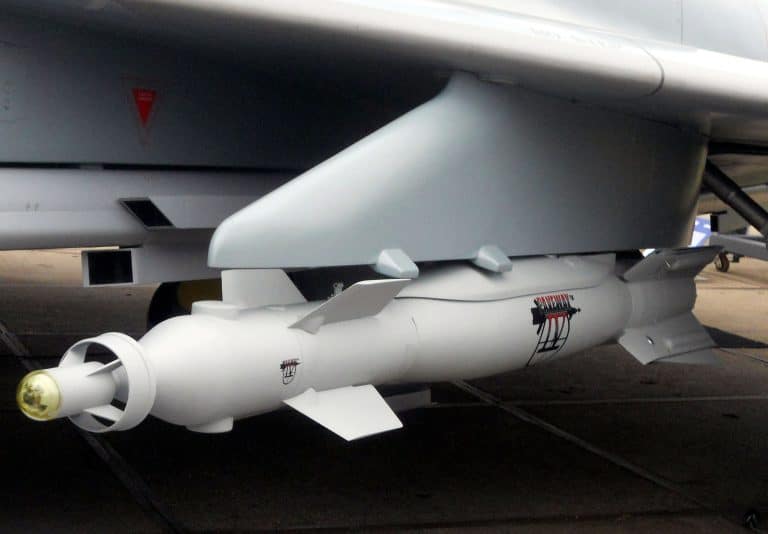 Marea Britanie va trimite un „cadou” special forțelor aeriene ucrainene / Ce se știe despre Paveway, o armă de ultimă generație – VIDEO