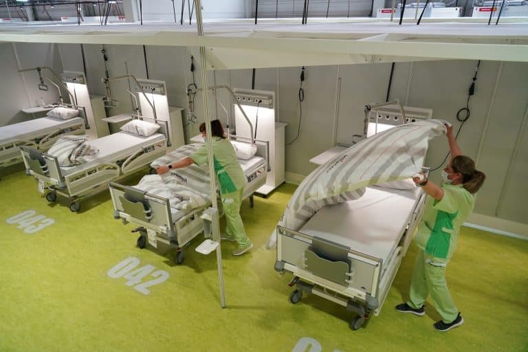 Infecțiile nosocomiale: cifre și strategia „mâinilor curate” din Germania