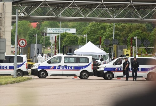 Cine este Mohamed Amra, interlopul francez care a evadat într-o ambuscadă în care au fost uciși doi polițiști