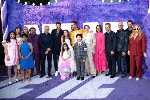 VIDEO Un film cu o distribuție cum rar găsești a detronat după doar o săptămână „Planeta maimuțelor” din fruntea box office-ului