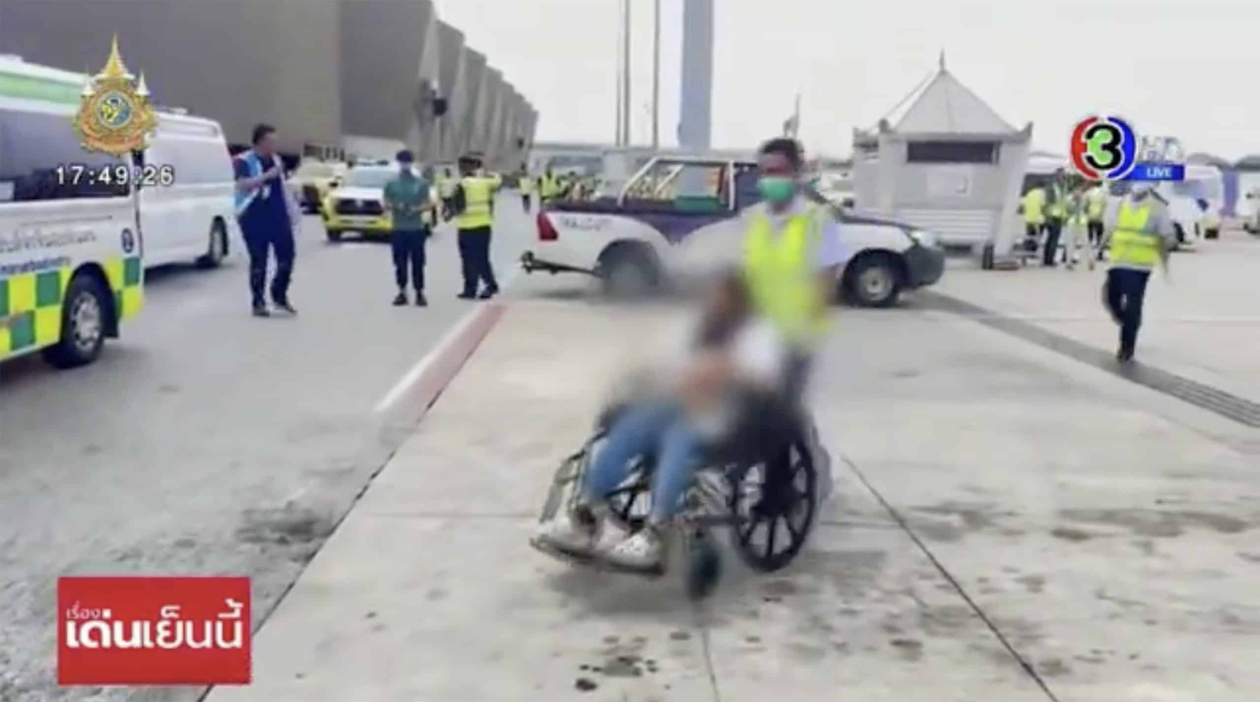 VIDEO Zborul Londra-Singapore. Mărturia dramatică a unui pasager după turbulențele care au ucis un om și au rănit alți zeci / Cum arată avionul după tragedie