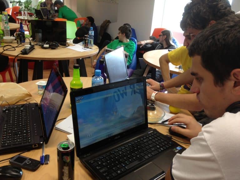 Analiză. Pică sau nu IT-ul în România?!