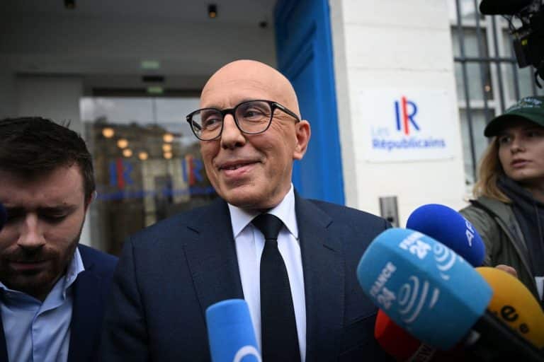 Alegeri Franța. Rumoare după ce șeful conservatorilor a cerut alianță cu Le Pen. Partidul gaullist, în pragul imploziei / Extrema dreaptă salută anunțul