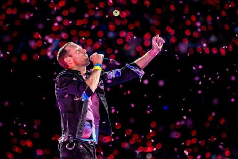 Ce spun organizatorii concertelor Coldplay la București: Joi seară, Chris Martin a pregătit din timp publicul pentru o reacție pozitivă