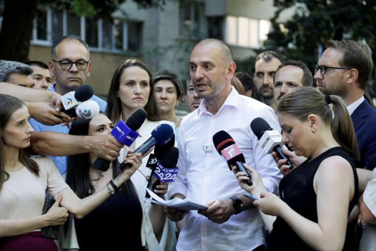 Radu Mihaiu: În sfârșit, Biroul Electoral Sector 2 constată cazuri de fraudă și sesizează organele de urmărire penală