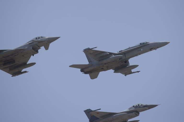 BBC: Un sat din România va deveni cea mai mare bază aeriană a NATO din Europa