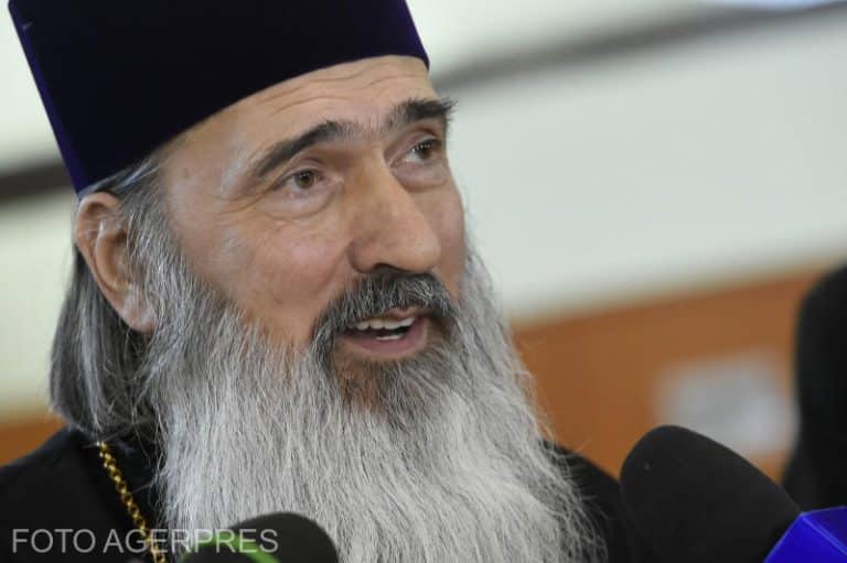 VIDEO Sfatul lui ÎPS Teodosie la radio pentru o femeie care a fost abuzată psihologic de soț: „Să își ducă crucea”. Ce i-a mai recomandat