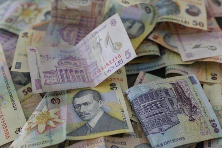 Creșterea TVA până la 22% și majorarea impozitului pe venit la 16% din 2025 / Cheltuieli bugetare înghețate 2 ani – surse