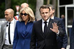 LIVETEXT Aproape de închiderea urnelor la alegerile legislative din Franța / Prezența la vot, mai ridicată decât în primul tur / Presa belgiană oferă primele estimări neoficiale ale rezultatelor