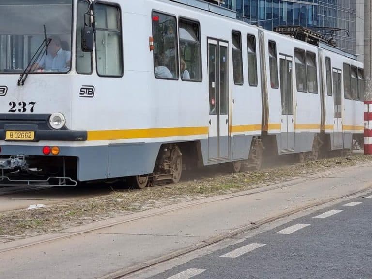 UPDATE Cum explică Primăria Capitalei blocajul de pe unul dintre șantierele importante ale Bucureștiului, tocmai când lucrările ajunseseră la jumătate